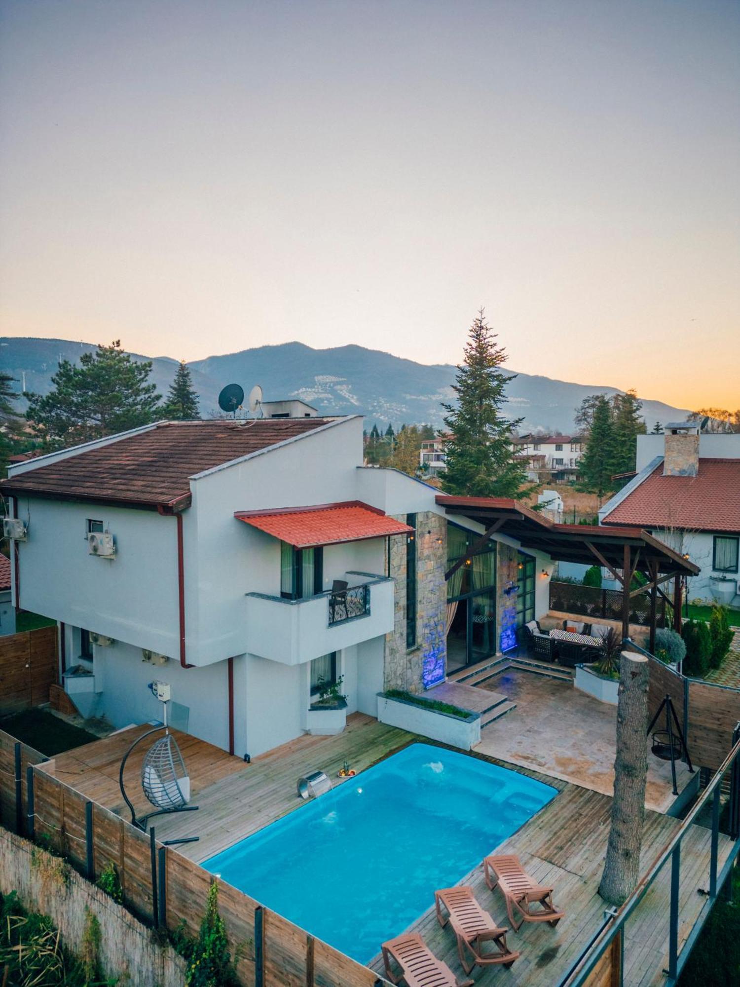 Nibras Villa Resort Hotel Sapanca Exterior photo